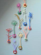 Afbeelding in Gallery-weergave laden, NIEUW - Levensbloemen - KLEUR (bloem+houder) | Joeff
